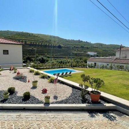 Villa Avec Piscine Dans La Region Du Douro Loureiro (Vila Real) Exterior foto
